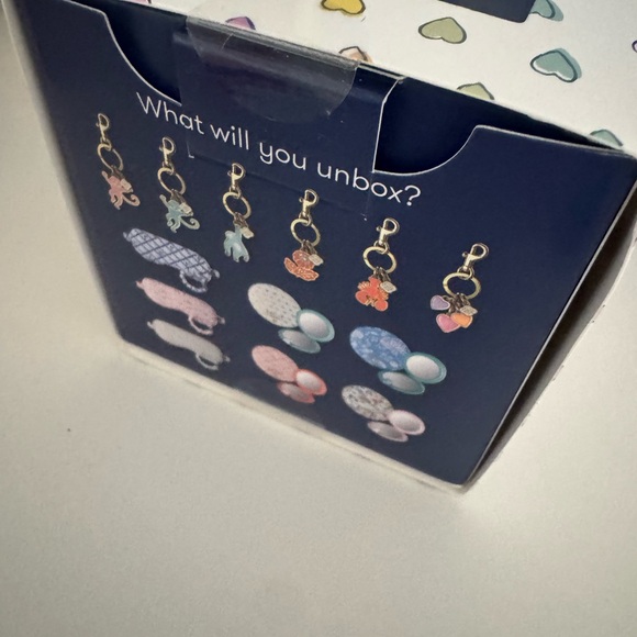 Roller Rabbit Mystery Box - Picture 5 of 5